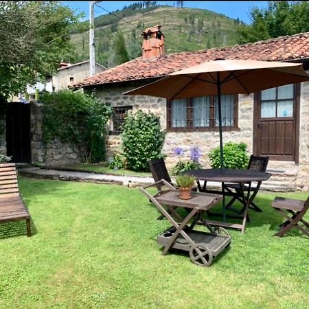 La Casita De Cuestallano Renedo De Cabuerniga Exteriér fotografie